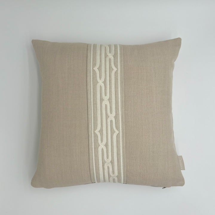 Eman Cushion Rollo Nimbus White