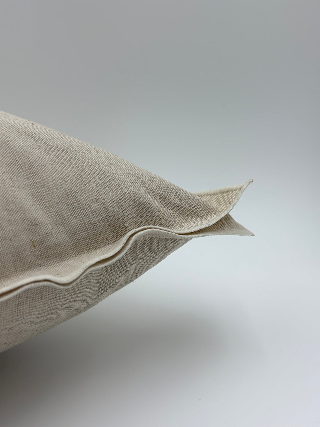 Henrietta Cushion